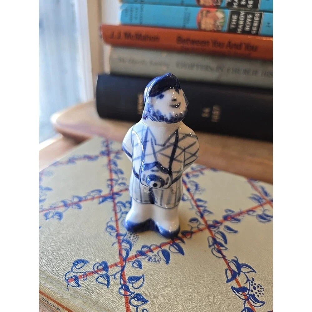 Vintage Handpainted In Russia Tourist With Camera & Bag Painted Blue Grandmacore